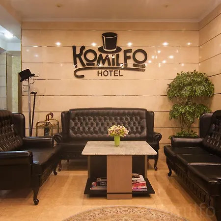 Hotel Komilfo 3*