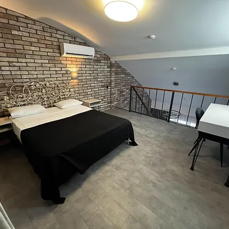 Komilfo Hotel 3*