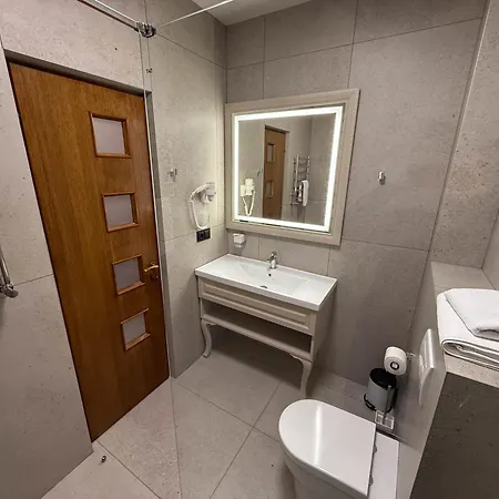 Komilfo Hotel 3*