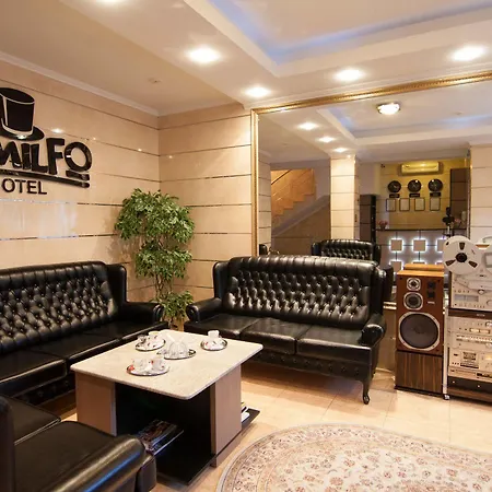 Hotel Komilfo 3*