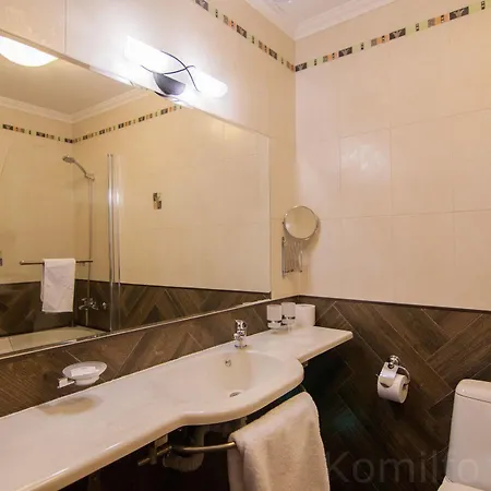 Hotel Komilfo 3*