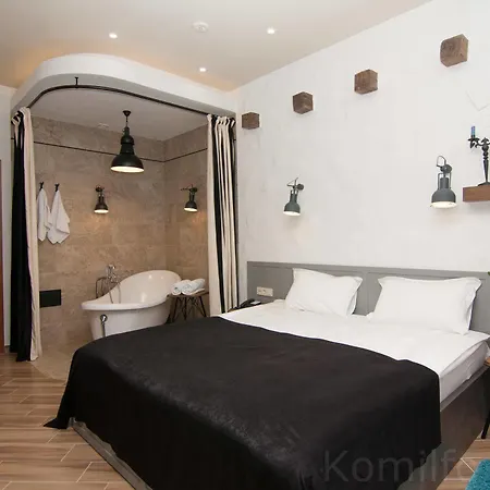 Hotel Komilfo
